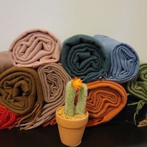 Reversible Scarf Shwal one Size 100% Cashmere.Made in Nepal